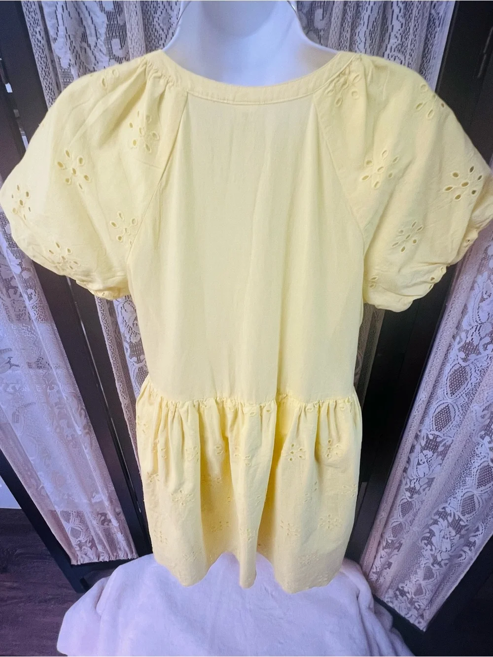 PEYTON‎ & PARKER Yellow Eyelet Mini Dress XS Puffed Sleeve Cotton Babydoll Dress